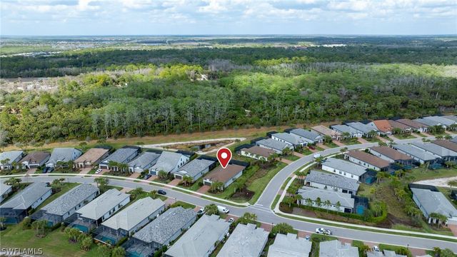 9681 Everglades DR, Naples, FL 34120