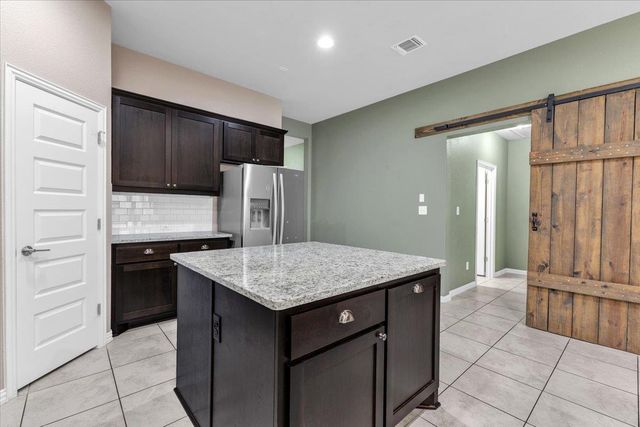 2933 Diego DR, Round Rock, TX 78665