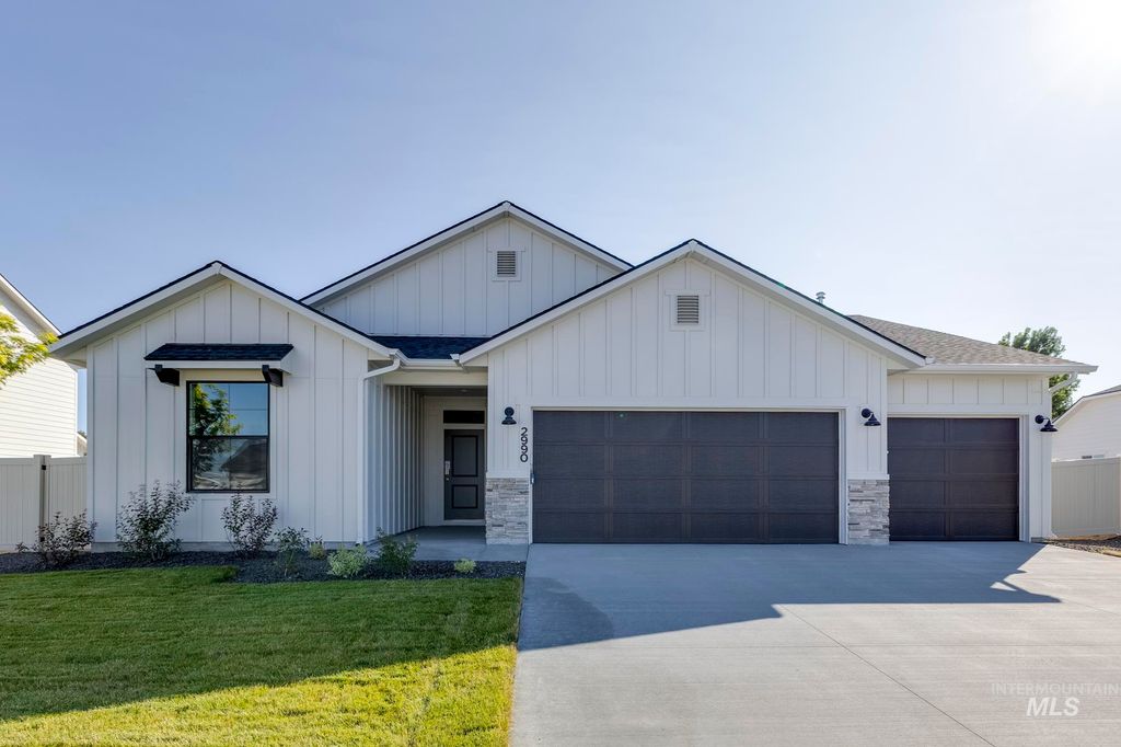 2990 N Star Garnet Way, Kuna, ID 83634