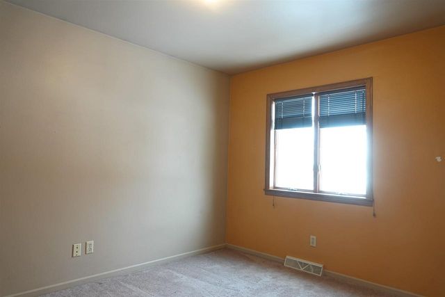 500 N FRONT STREET, Dorchester, WI 54425