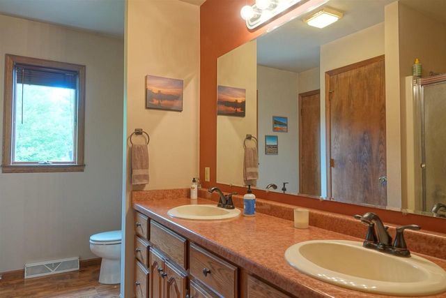 500 N FRONT STREET, Dorchester, WI 54425