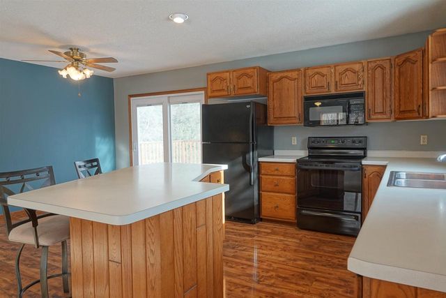 500 N FRONT STREET, Dorchester, WI 54425