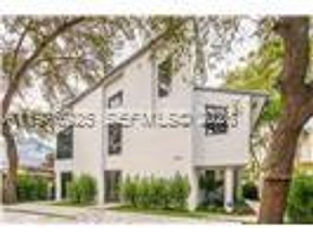 2974 Bridgeport Ave 2, Miami, FL 33133