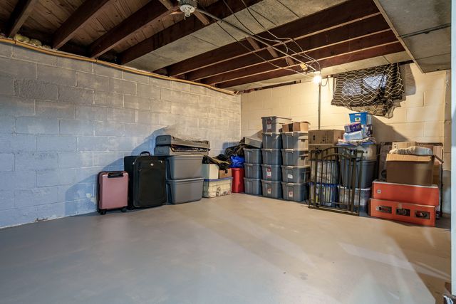 1908 Melrose Street, Rockford, IL 61103