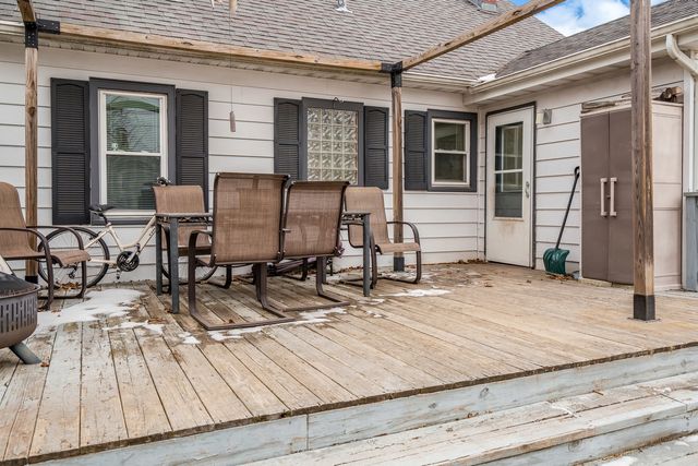 1908 Melrose Street, Rockford, IL 61103