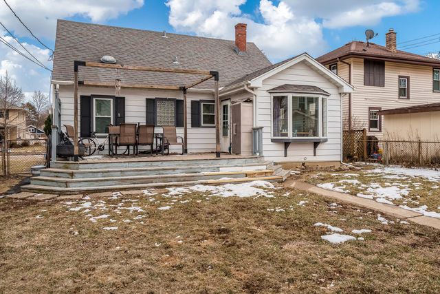 1908 Melrose Street, Rockford, IL 61103