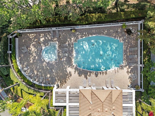 135 California Court, Mission Viejo, CA 92692