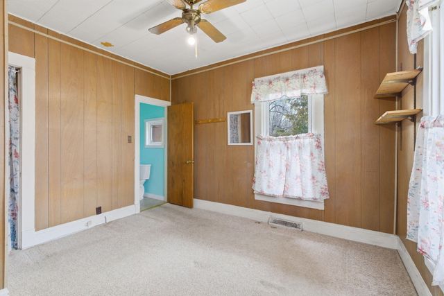 8256 E State Road 2, New Carlisle, IN 46552