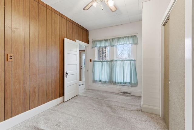 8256 E State Road 2, New Carlisle, IN 46552