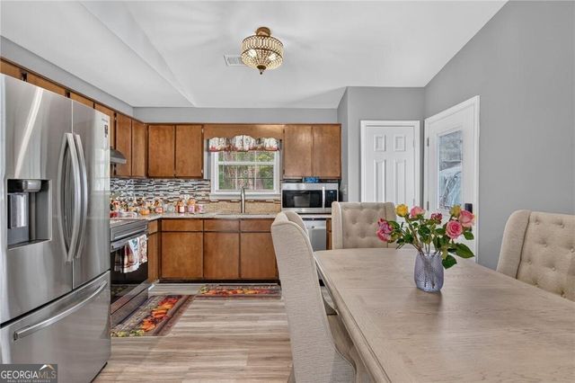 903 B Poplar Street, Guyton, GA 31312