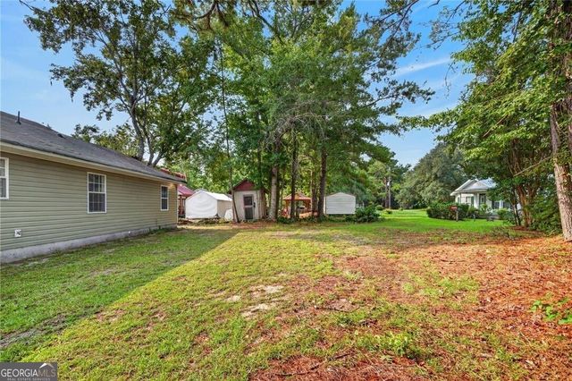903 B Poplar Street, Guyton, GA 31312