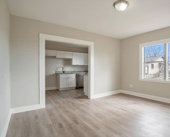 406 Bardash Street, Cleveland, TX 77327