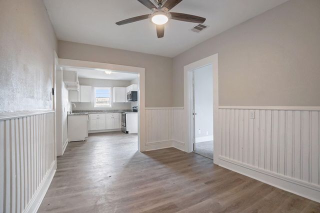 406 Bardash Street, Cleveland, TX 77327