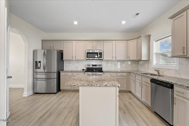 105 Wicklow Court, Clayton, NC 27527
