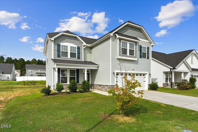 105 Wicklow Court, Clayton, NC 27527