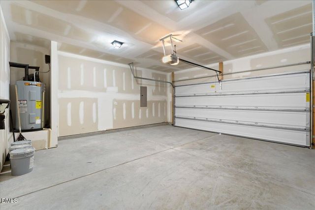 105 Wicklow Court, Clayton, NC 27527