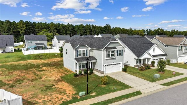 105 Wicklow Court, Clayton, NC 27527