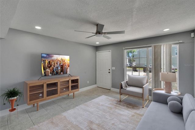 6601 121ST AVENUE I, Largo, FL 33773