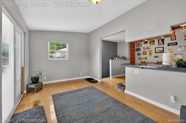 7414 Gilman Street, Westland, MI 48185