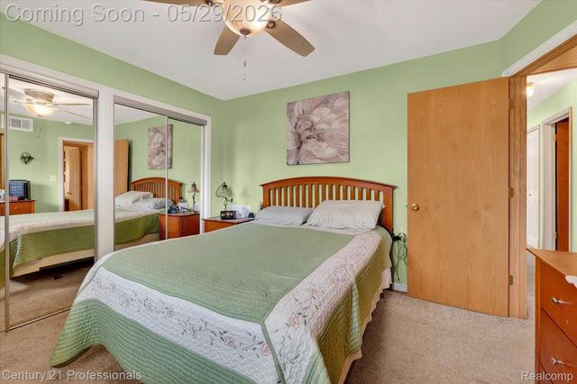 7414 Gilman Street, Westland, MI 48185