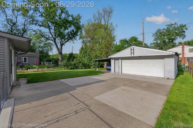 7414 Gilman Street, Westland, MI 48185