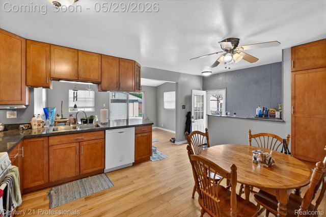 7414 Gilman Street, Westland, MI 48185