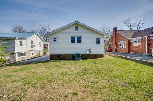907 Hopson Street, Johnson City, TN 37601