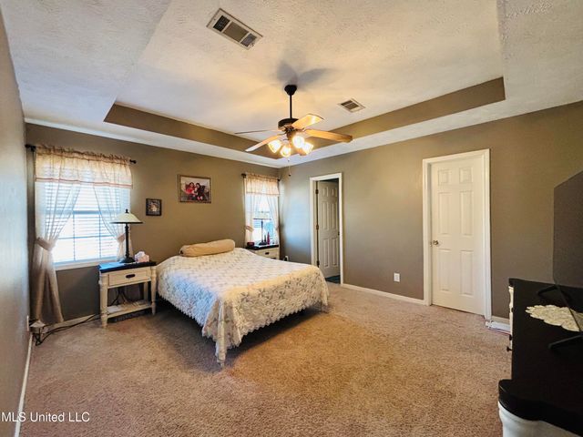 100 Magnolia Way, Pearl, MS 39208