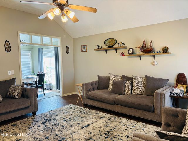 100 Magnolia Way, Pearl, MS 39208