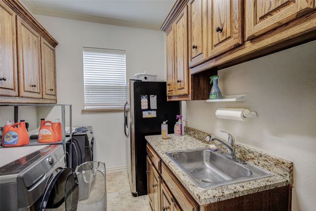 5048 Castle Creek Lane, Plano, TX 75093