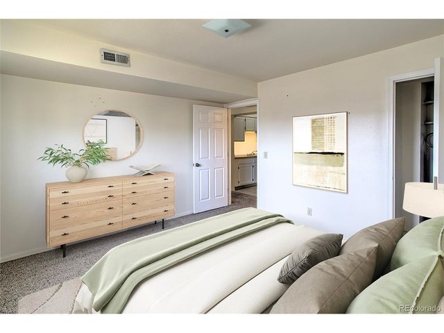 479 Wright St 203, Lakewood, CO 80228