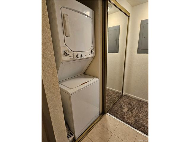 479 Wright St 203, Lakewood, CO 80228