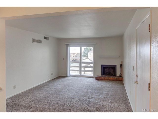 479 Wright St 203, Lakewood, CO 80228