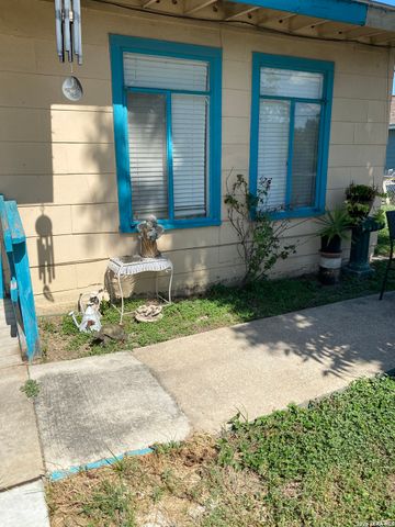 2040 BUFFALO ST, San Antonio, TX 78211