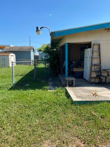 2040 BUFFALO ST, San Antonio, TX 78211