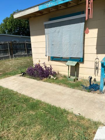 2040 BUFFALO ST, San Antonio, TX 78211