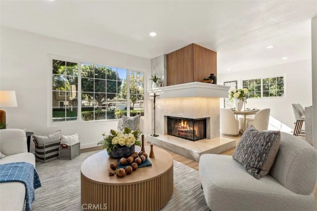 12 Woodleaf, Irvine, CA 92614