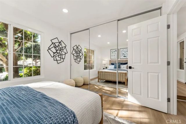 12 Woodleaf, Irvine, CA 92614