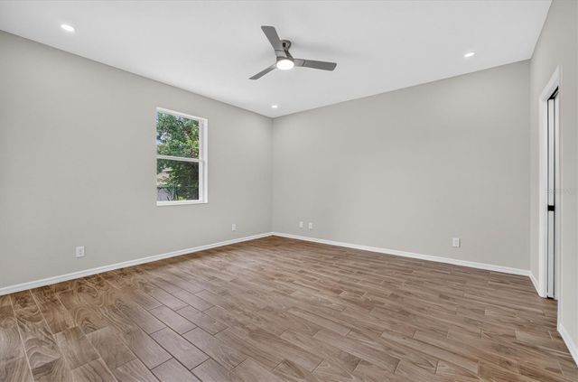 1146 WOODCREST LANE, North Port, FL 34286