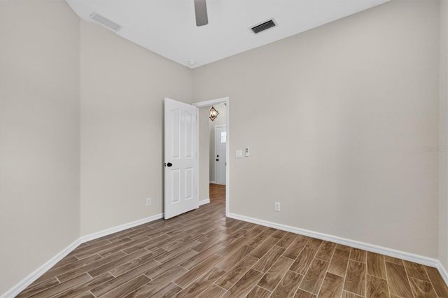 1146 WOODCREST LANE, North Port, FL 34286