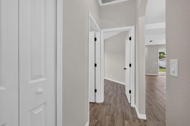 1146 WOODCREST LANE, North Port, FL 34286