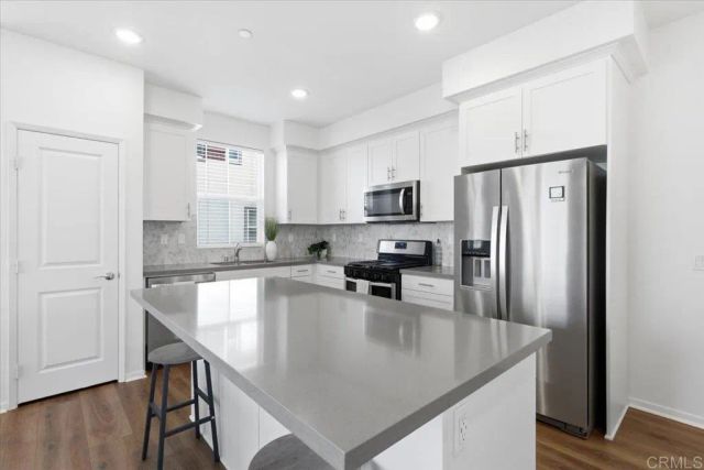 2323 Stardust, Escondido, CA 92025