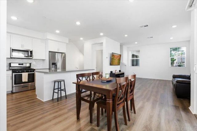 2323 Stardust, Escondido, CA 92025