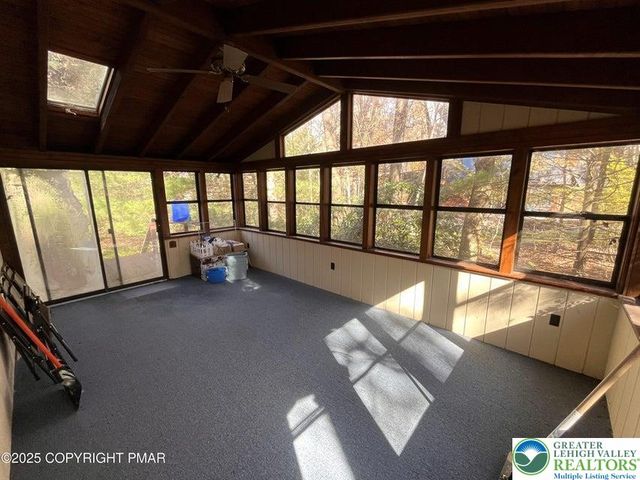 226 Bear Creek Lake Drive, Penn Forest Twp, PA 18229