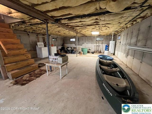 226 Bear Creek Lake Drive, Penn Forest Twp, PA 18229