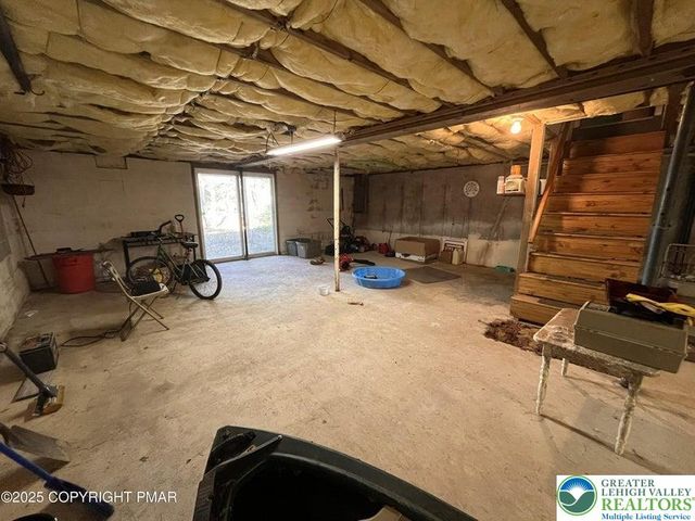 226 Bear Creek Lake Drive, Penn Forest Twp, PA 18229