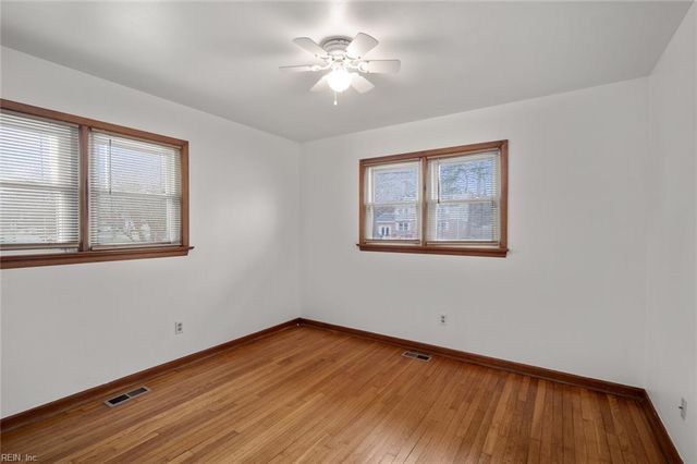 606 Charlton DR, Hampton, VA 23666