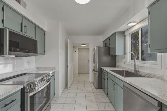 3160 Plaza Blanca, Santa Fe, NM 87507