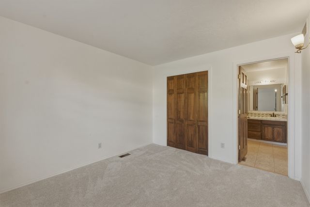 3160 Plaza Blanca, Santa Fe, NM 87507