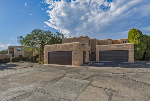 3160 Plaza Blanca, Santa Fe, NM 87507